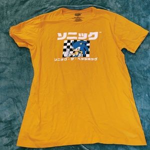 SONIC THE HEDGEHOG TEE